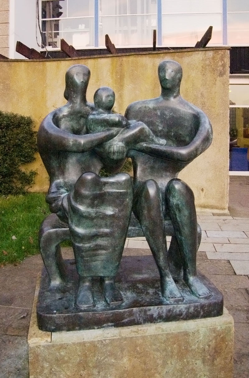 Henry Moore (1898–1986) Family Group Barclay School, Stevenage, Hertfordshire, England 1950 Bronze