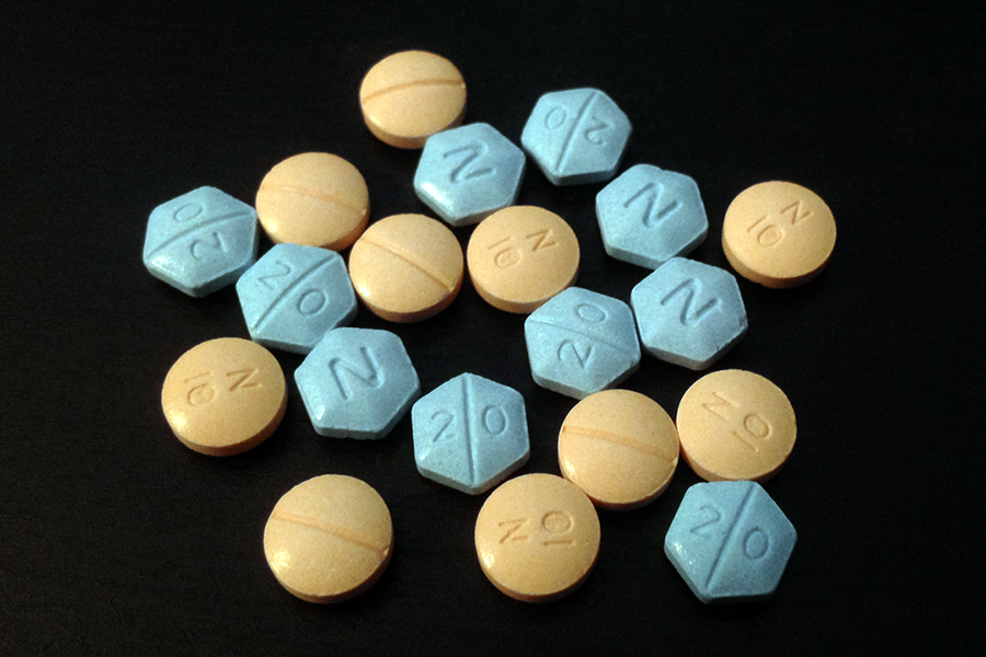 10 and 15 mg propranolol tablets.